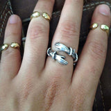 Adjustable HUG Ring